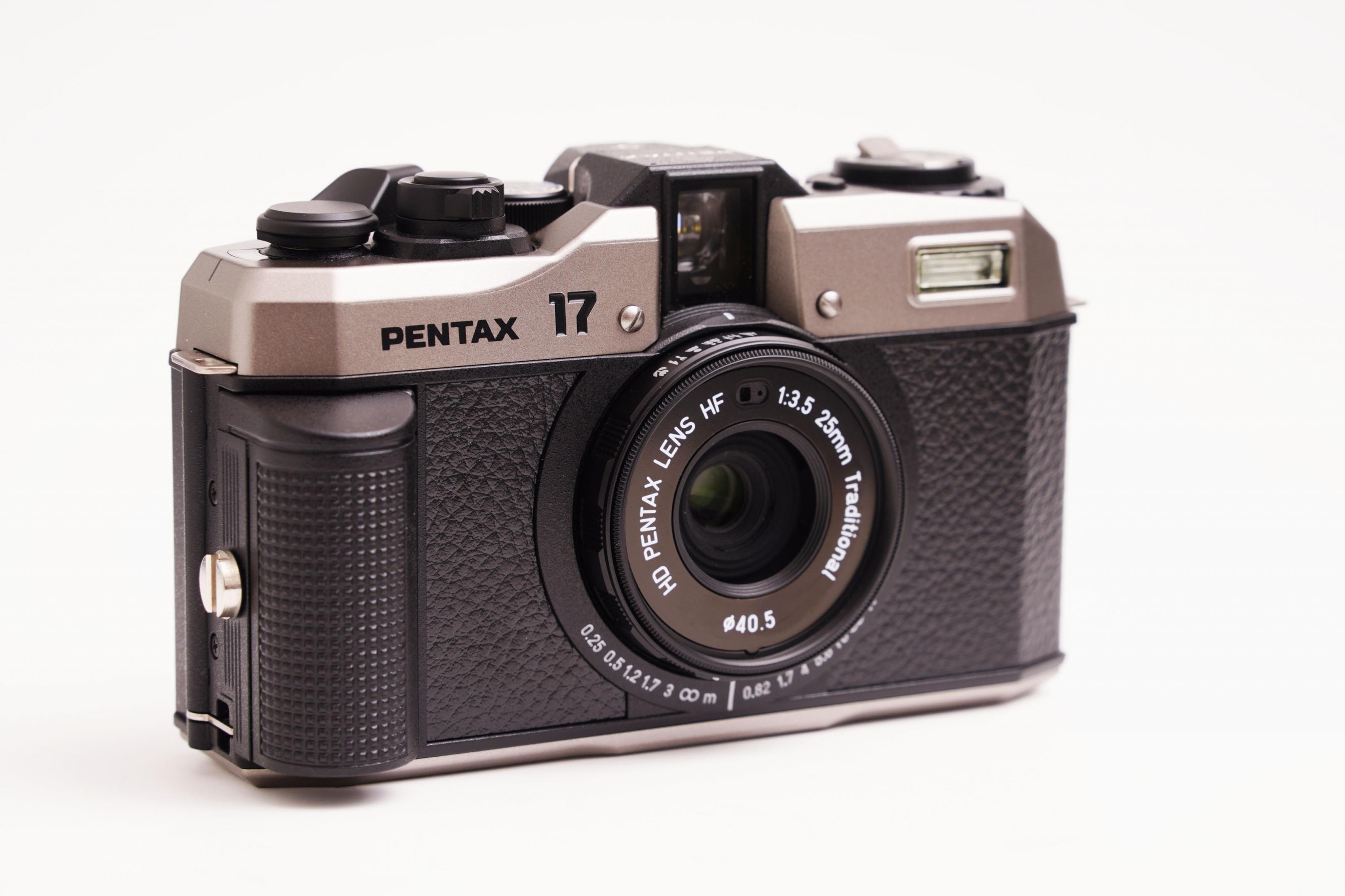 新製品レビュー:ハーフサイズフィルムカメラ「PENTAX 17 新製品レビュー:ハーフサイズフィルムカメラ「PENTAX 17