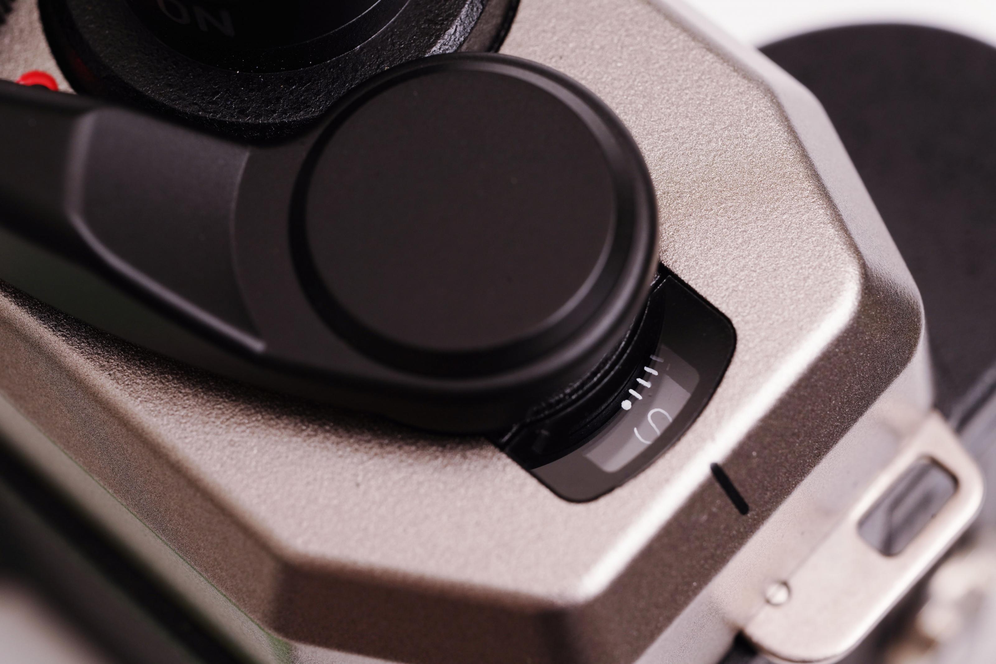 新製品レビュー:ハーフサイズフィルムカメラ「PENTAX 17 新製品レビュー:ハーフサイズフィルムカメラ「PENTAX 17