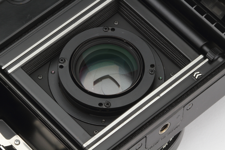 中古カメラの買い方ガイド:PLAUBEL makina670 はこう買いなさい 中古カメラの買い方ガイド:PLAUBEL makina670 はこう買いなさい