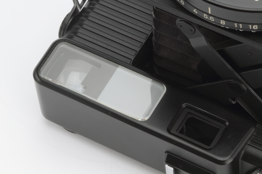中古カメラの買い方ガイド:PLAUBEL makina670 はこう買いなさい 中古カメラの買い方ガイド:PLAUBEL makina670 はこう買いなさい