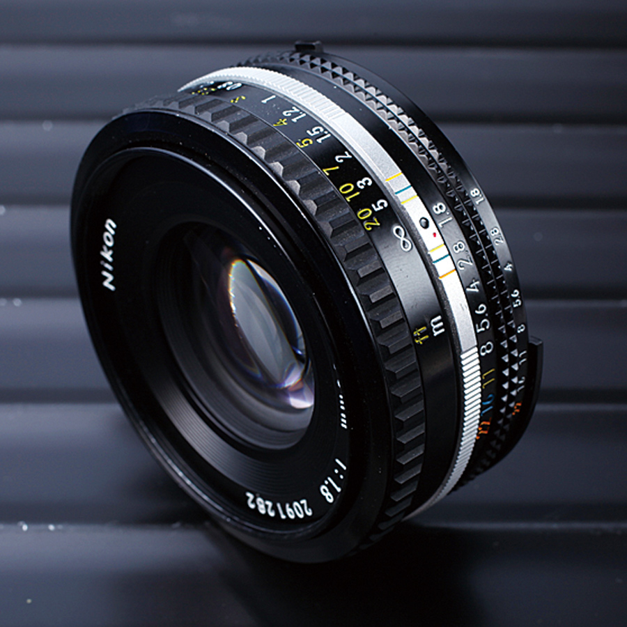 超美品 ニコン AI-S NIKKOR 50㎜ f1.2 MF　レンズ　Y658