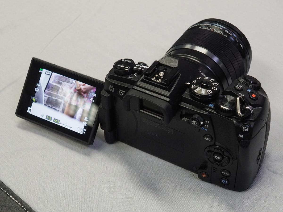 新製品ニュース:オリンパス OM-Dシリーズ フラッグシップモデル 新製品ニュース:オリンパス OM-Dシリーズ フラッグシップモデル