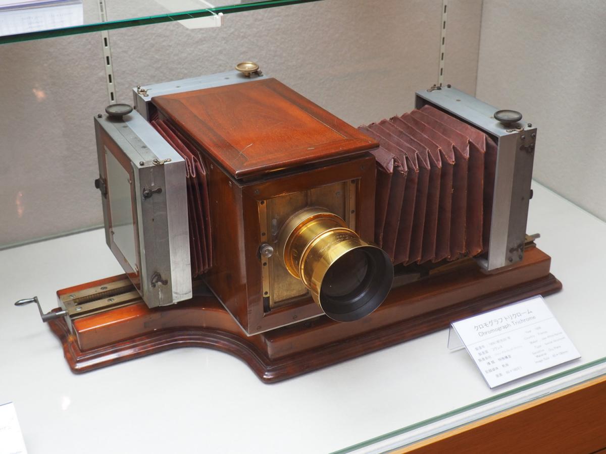 銀塩手帖:日本カメラ博物館特別展「世界のカメラ100選 銀塩手帖:日本カメラ博物館特別展「世界のカメラ100選