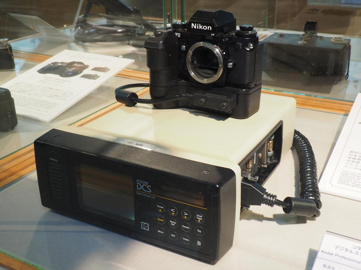 銀塩手帖:日本カメラ博物館特別展「世界のカメラ100選 銀塩手帖:日本カメラ博物館特別展「世界のカメラ100選