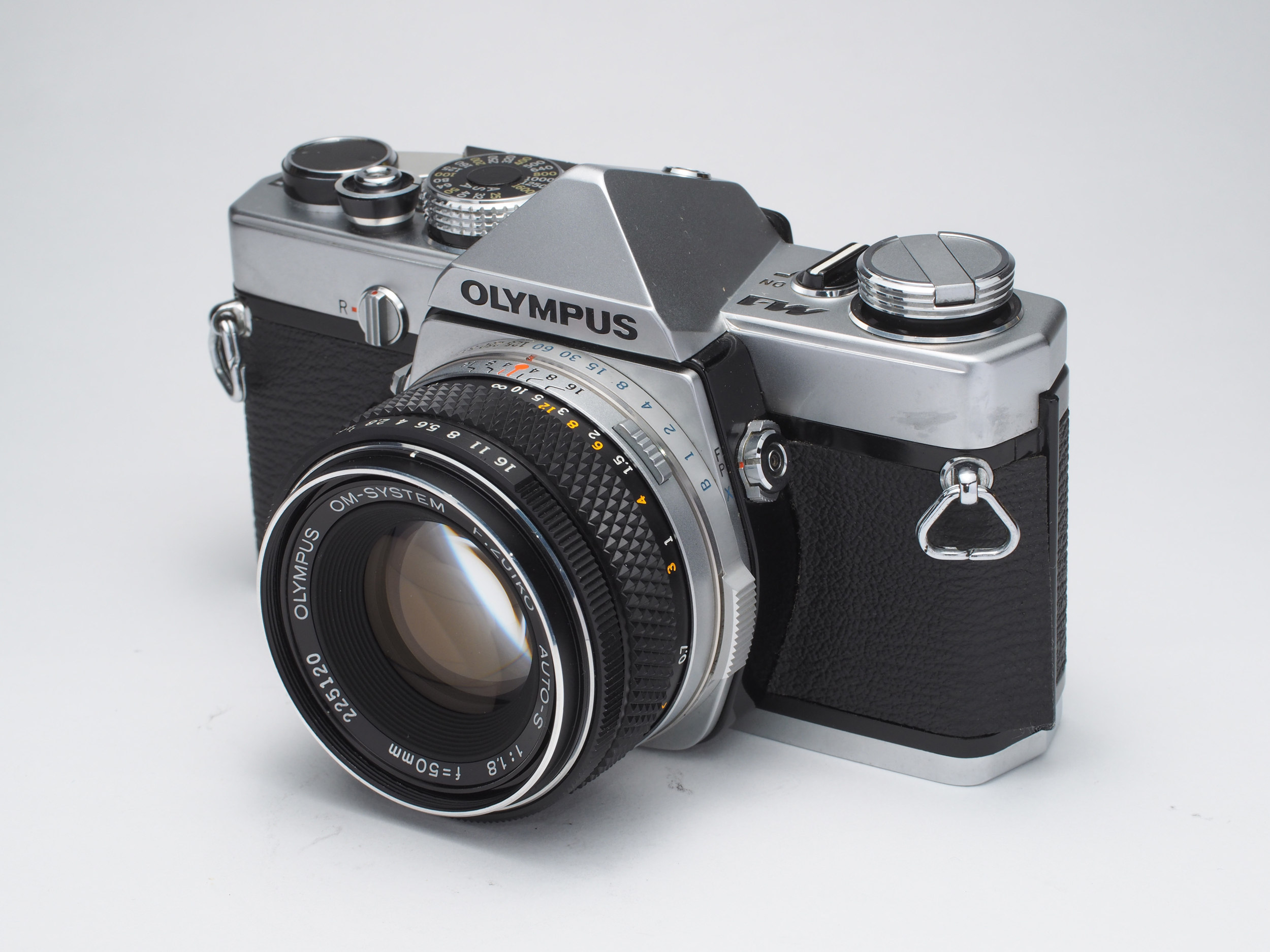 OLYMPUS M-1