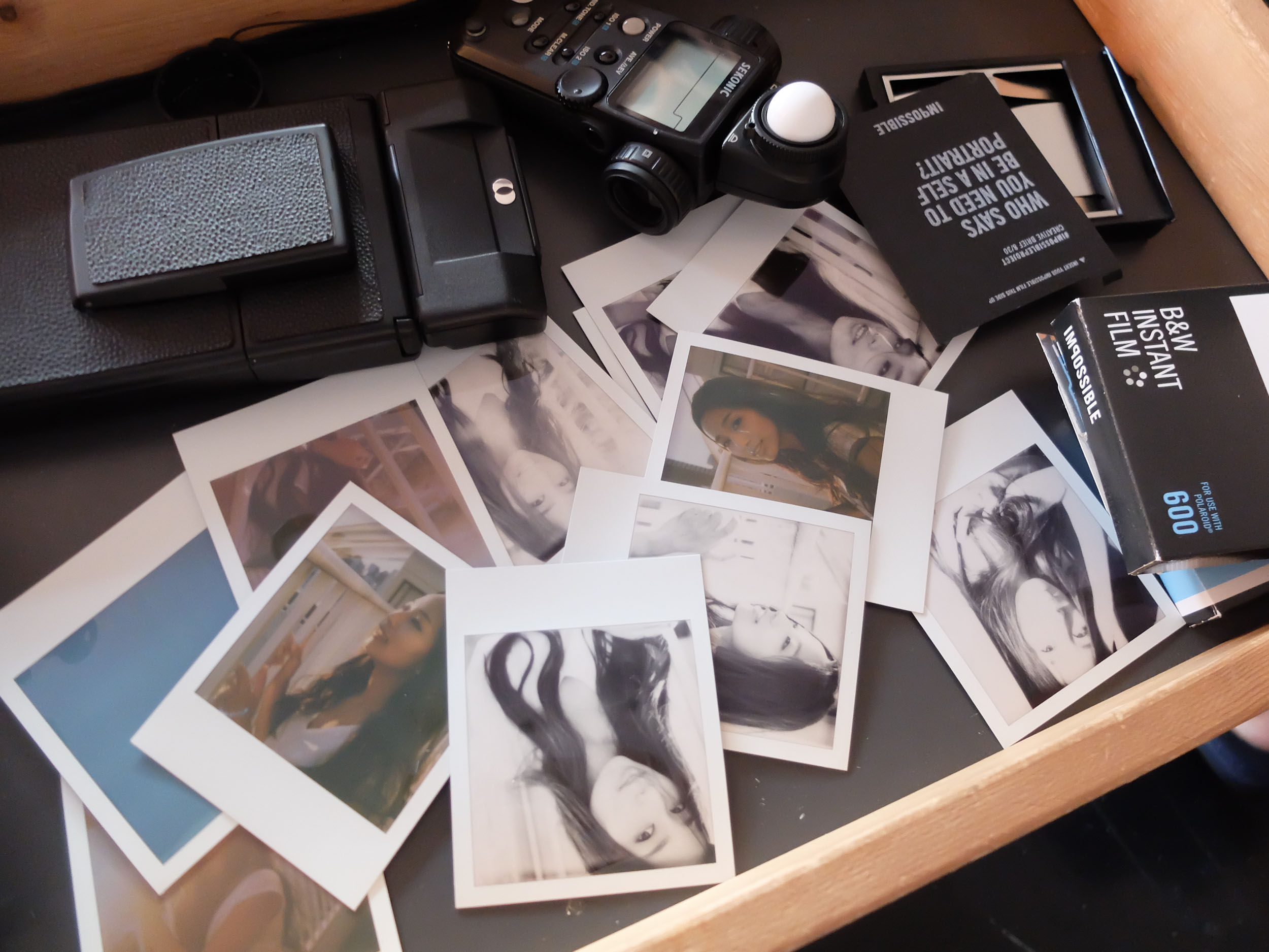 リアル・ポートレート：Polaroid SX-70 for Portrait：Photo:福島裕二