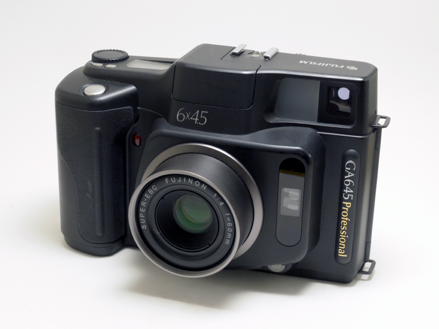 フジGA645Zi、フィルムカメラ