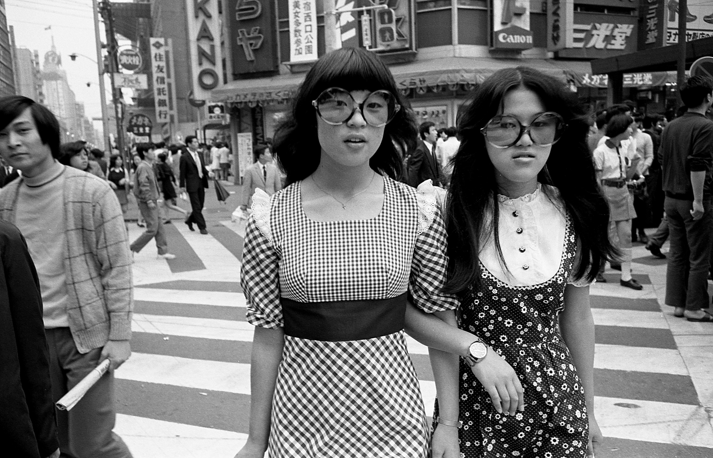  70 年代 東京ものがたり1970年代：新宿 1969-1976 ：丹野清志：カメラファン