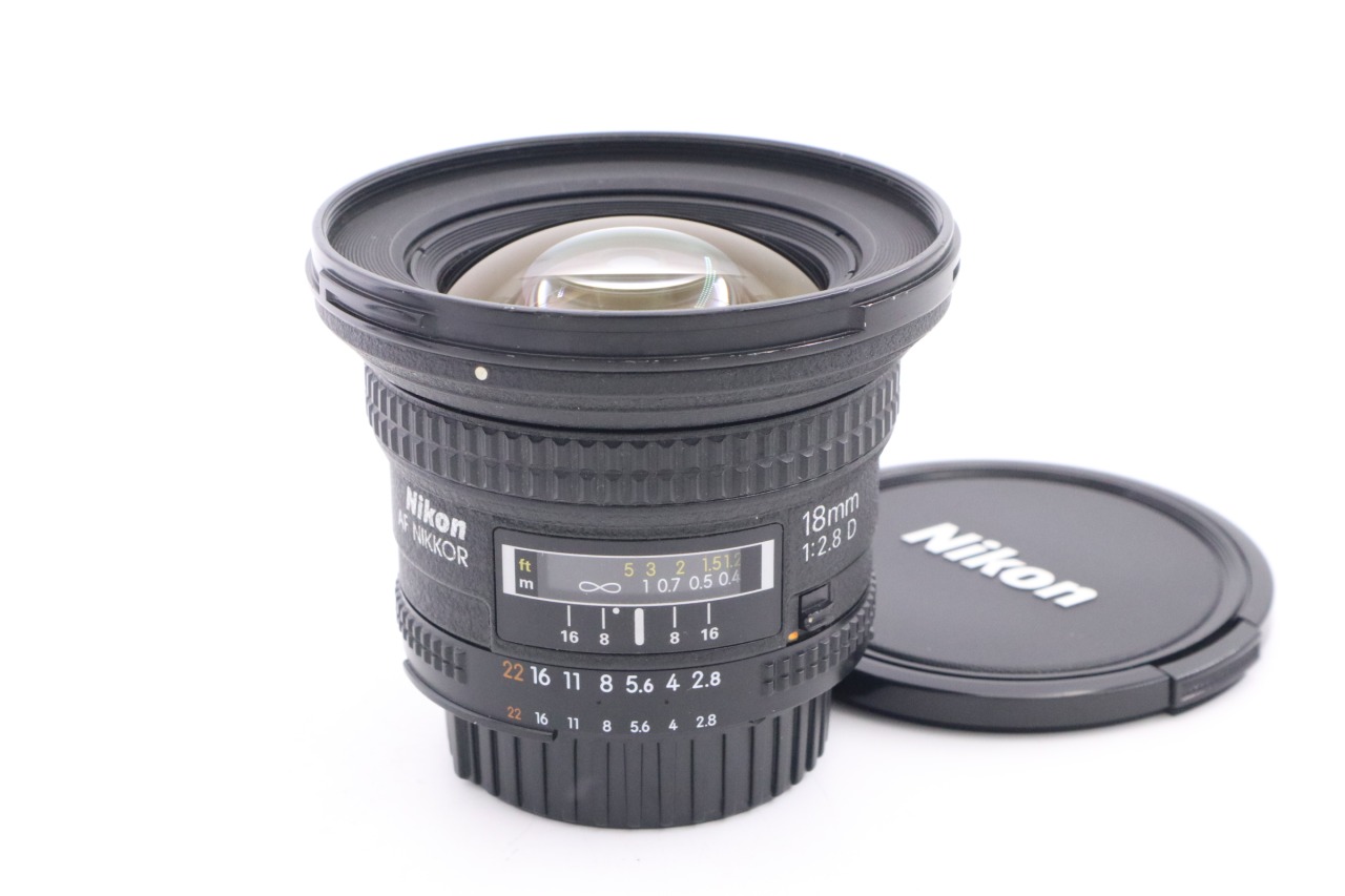 Nikon AF NIKKOR 18mm F/2.8 D