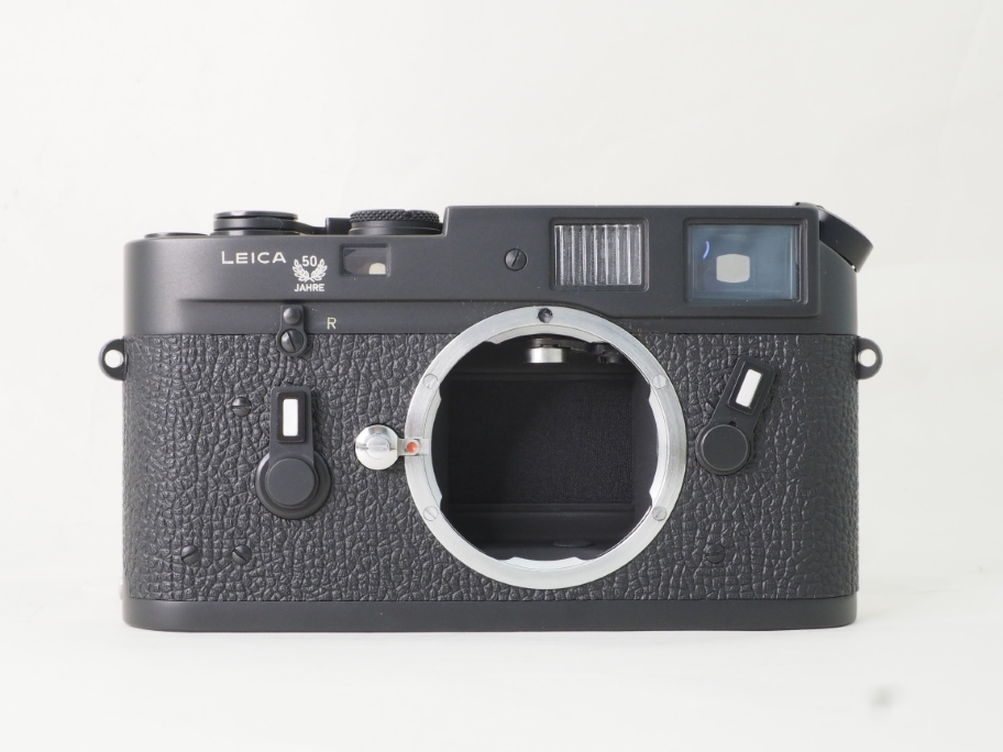 ライカ ライカ M4 50周年 ブラッククローム ボディ 053-1【中古 ライカ ライカ M4 50周年 ブラッククローム ボディ 053-1【中古