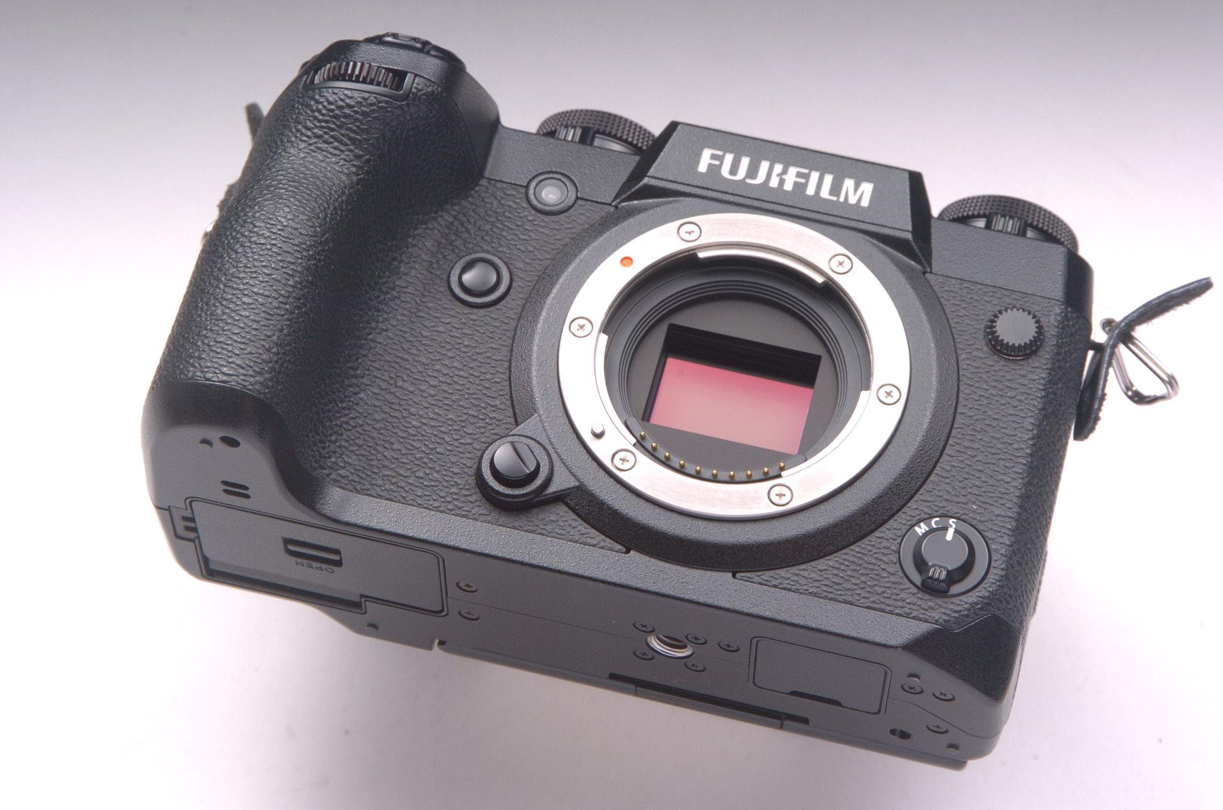 フジフイルム FUJIFILM X-H1 ボディ カメラの三和商会:カメラ フジフイルム FUJIFILM X-H1 ボディ カメラの三和商会:カメラ