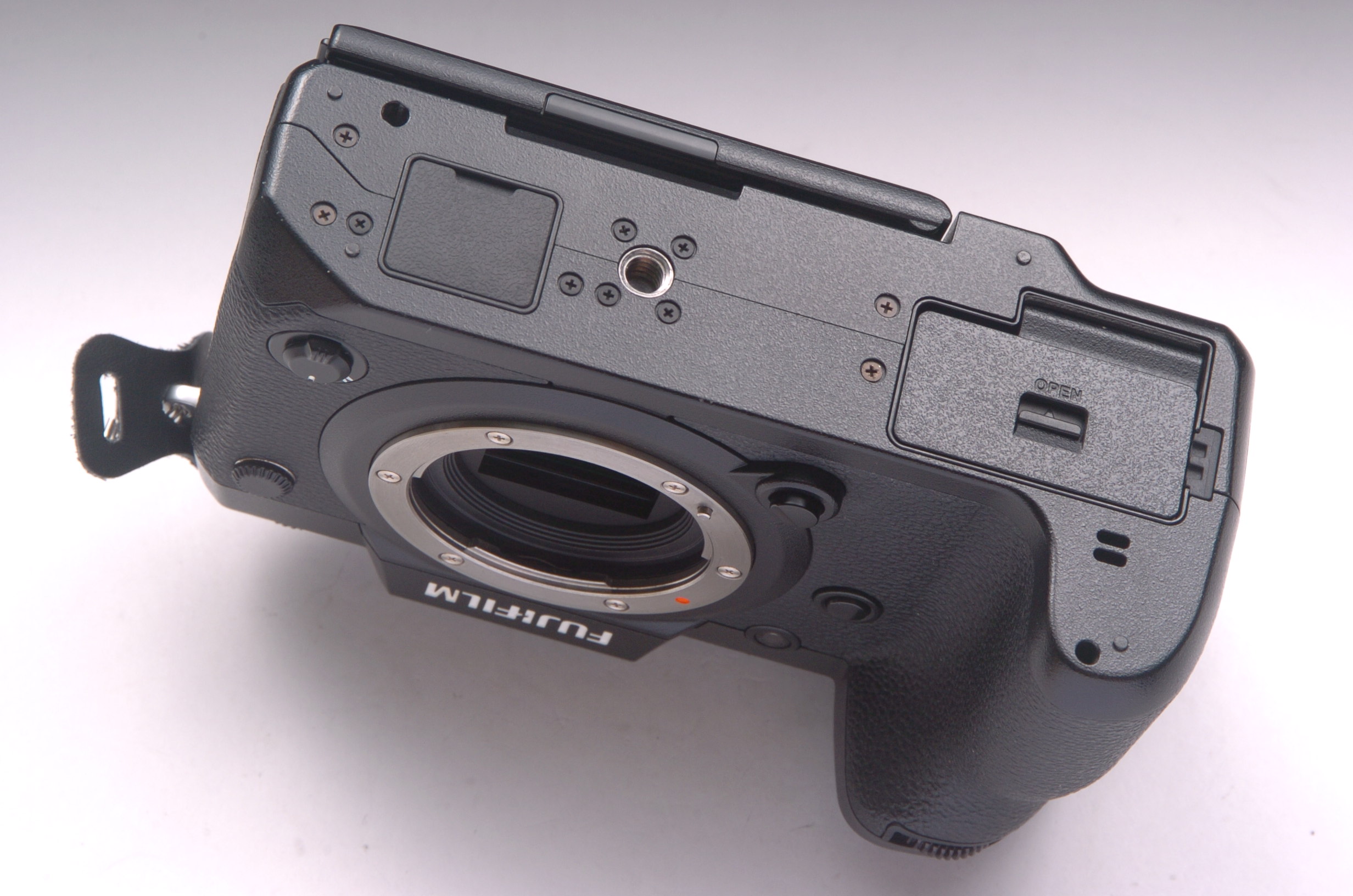 フジフイルム FUJIFILM X-H1 ボディ カメラの三和商会:カメラ フジフイルム FUJIFILM X-H1 ボディ カメラの三和商会:カメラ