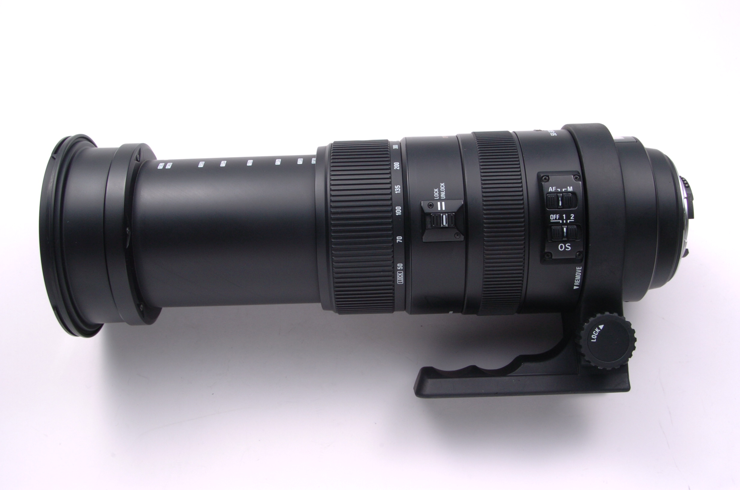 シグマ APO 50-500mm F4.5-6.3 DG OS HSM (ニコン用) カメラの三 シグマ APO 50-500mm F4.5-6.3 DG OS HSM (ニコン用) カメラの三