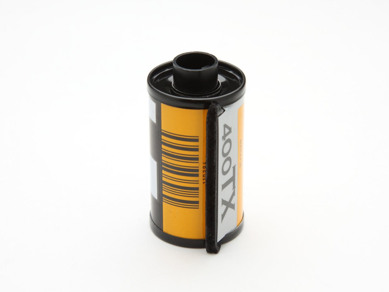 フィルムの種類とフォーマットについて 初心者のためのフィルムカメラの使い方 カメラファン 中古カメラ レンズ検索サイト 欲しい中古カメラ が見つかる