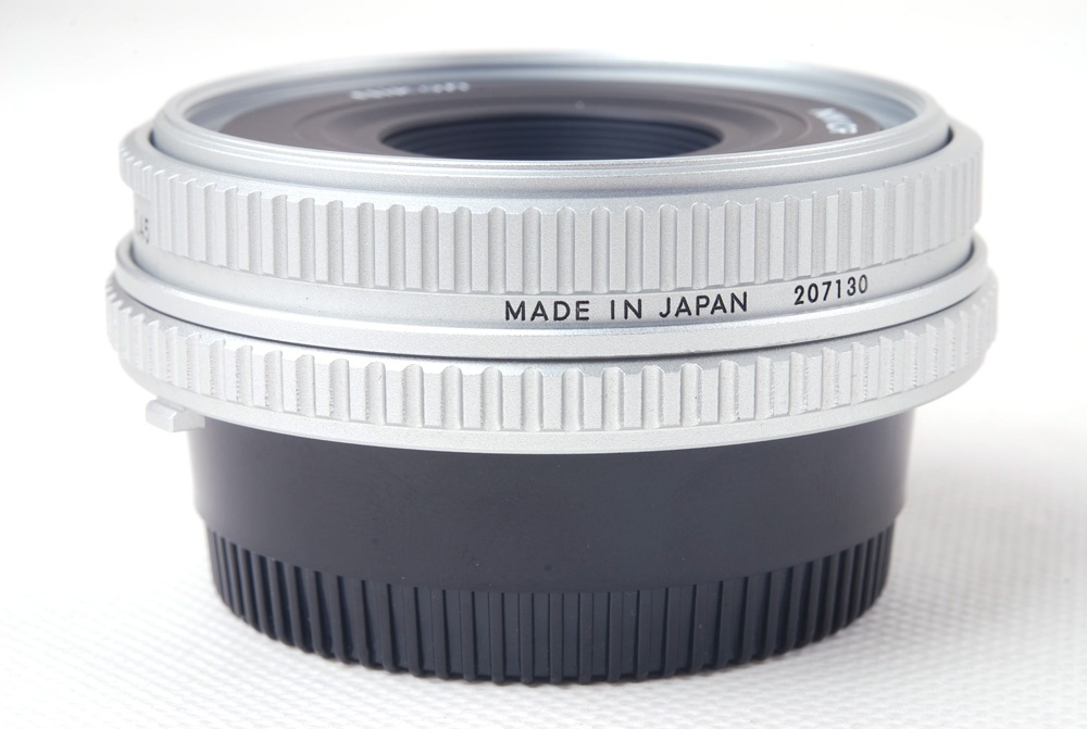 【美品】Nikon/ニコン NIKKOR 45/2.8 P AI-S口 シルバー MFレンズ HN-35フード付