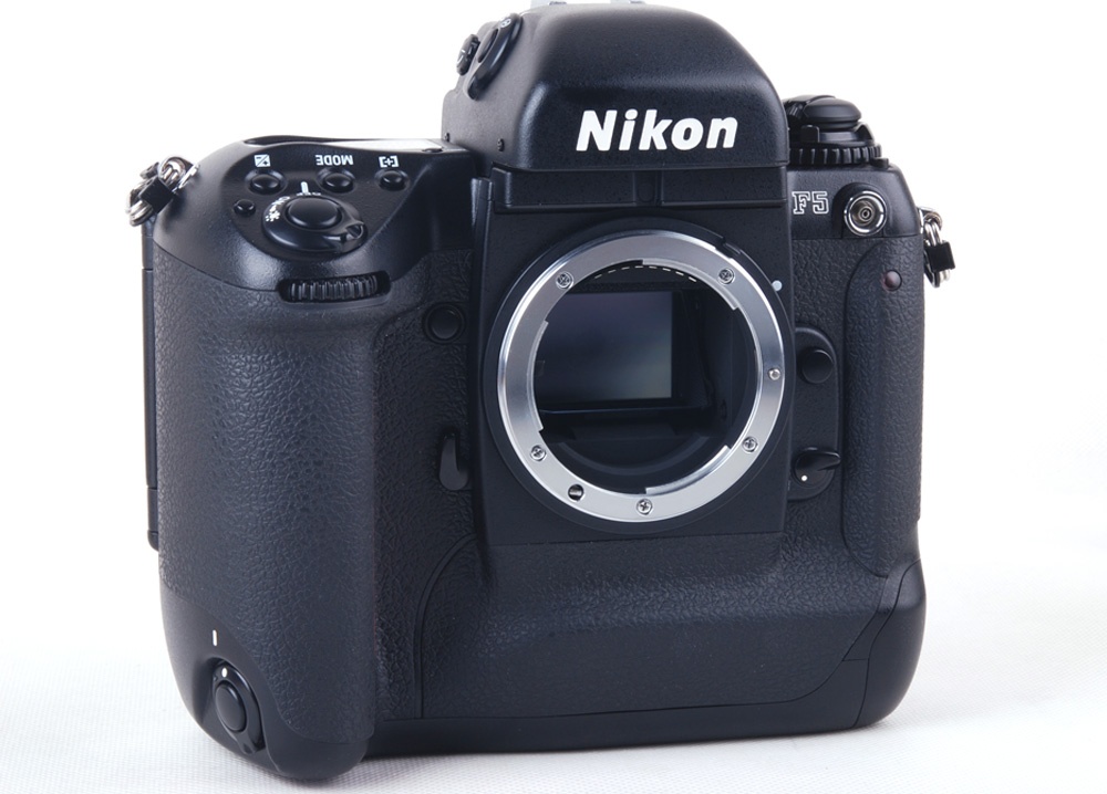 【美品】Nikon/ニコン F5 フィルムカメラ ブラックボディ