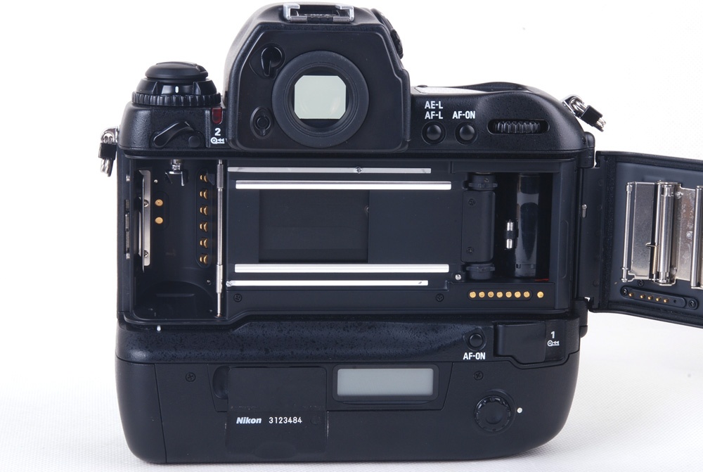 【美品】Nikon/ニコン F5 フィルムカメラ ブラックボディ