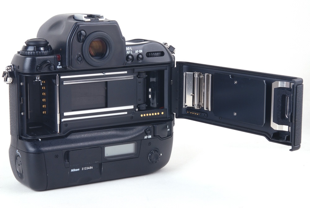 【美品】Nikon/ニコン F5 フィルムカメラ ブラックボディ