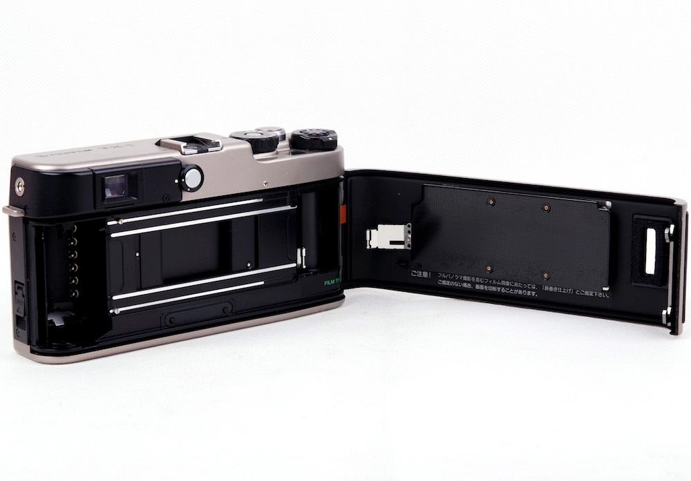 【美品】Fujifilm/富士フィルム TX-1 Fujinon 45mm F4レンズ シャンパン色 ハッセル XPANパノラマカメラセット 