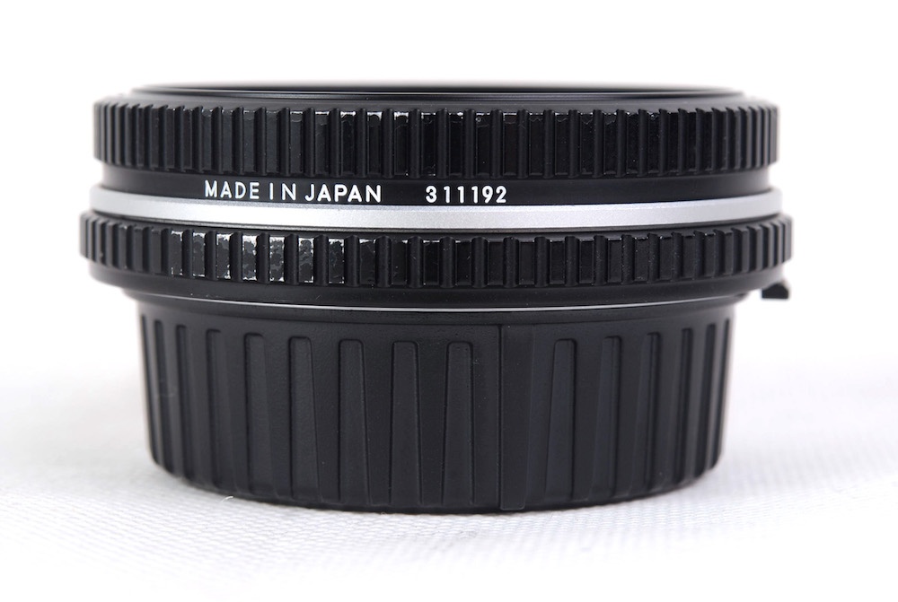 【美品】Nikon/ニコン Nikkor/ニッコール 45mm F2.8 P AI-Sマウント ブラック MF レンズ HN-35フード付