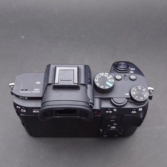 SONY α7III ボディ ILCE-7M3