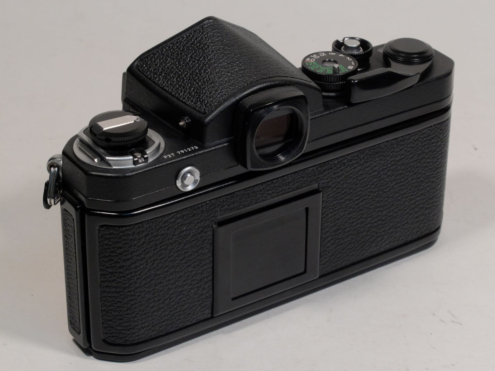 ニコン F2チタン ネーム入り