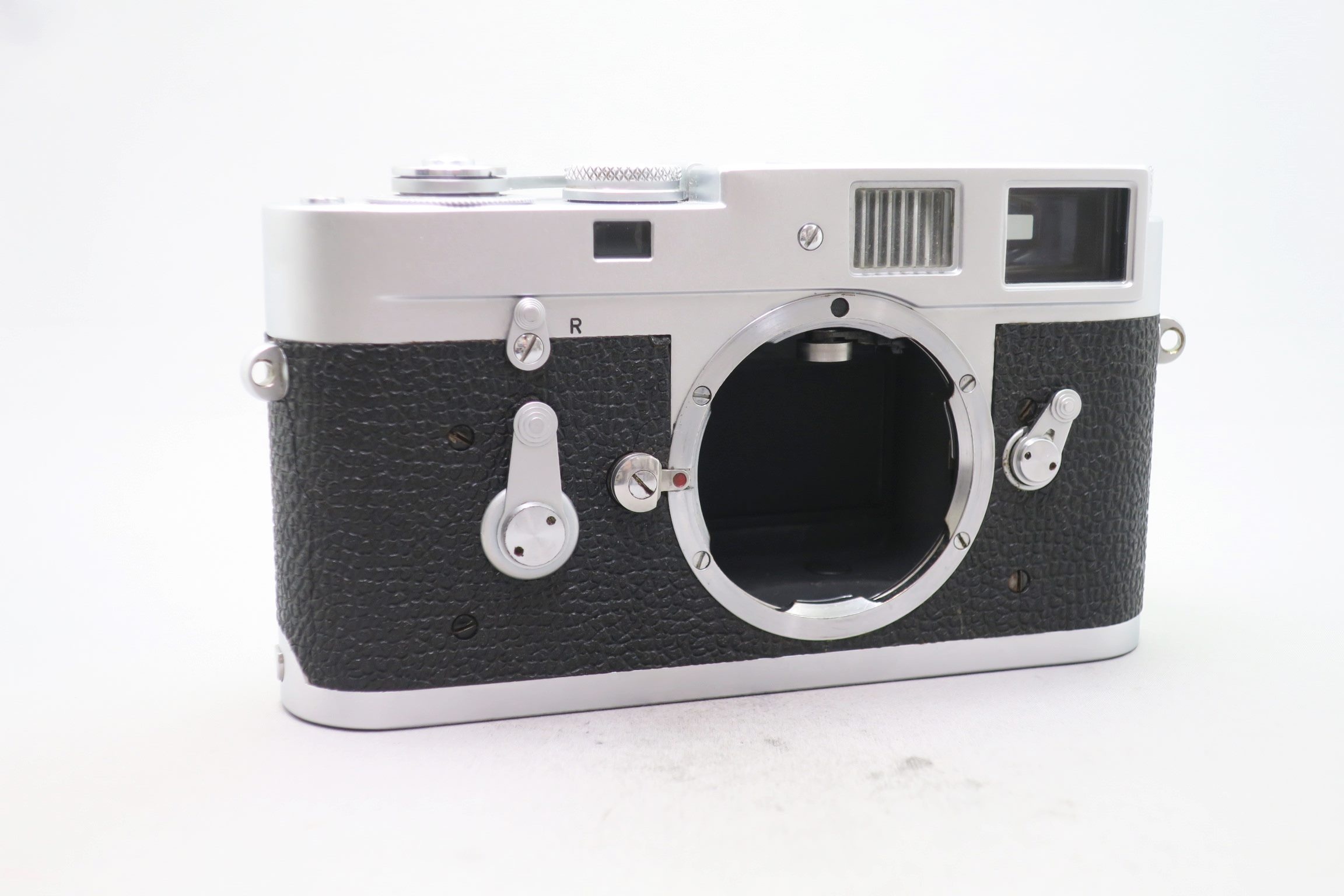 ライカ M2 105万台