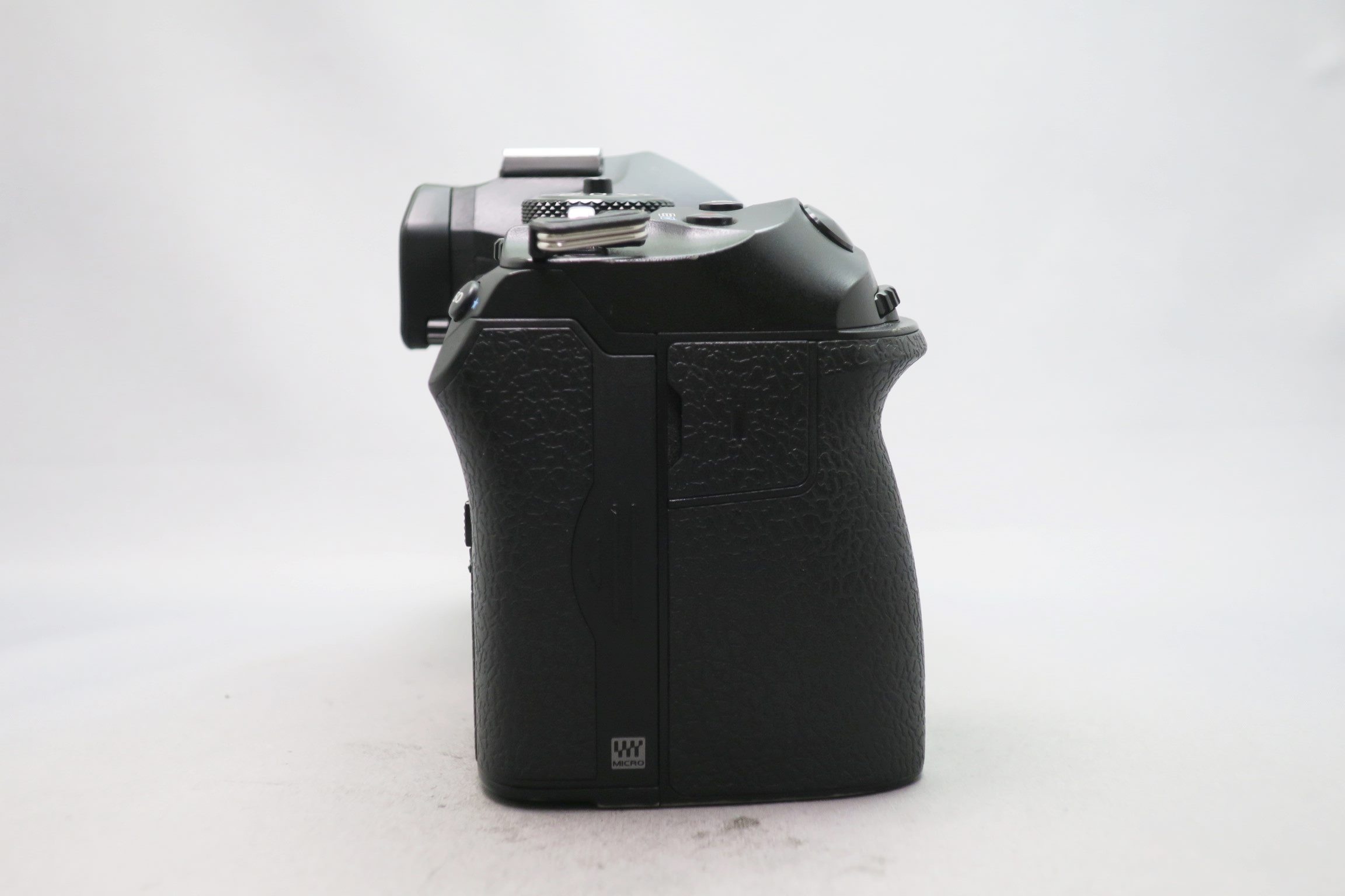 OM システム OM-1