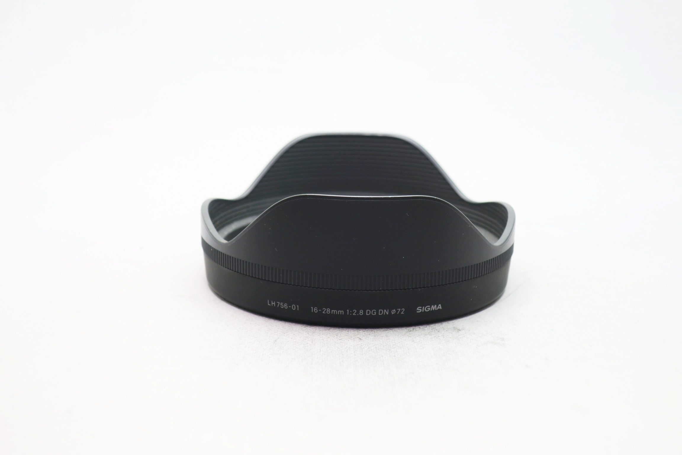 シグマ 16-28/2.8 DG DN Contemporary Lマウント