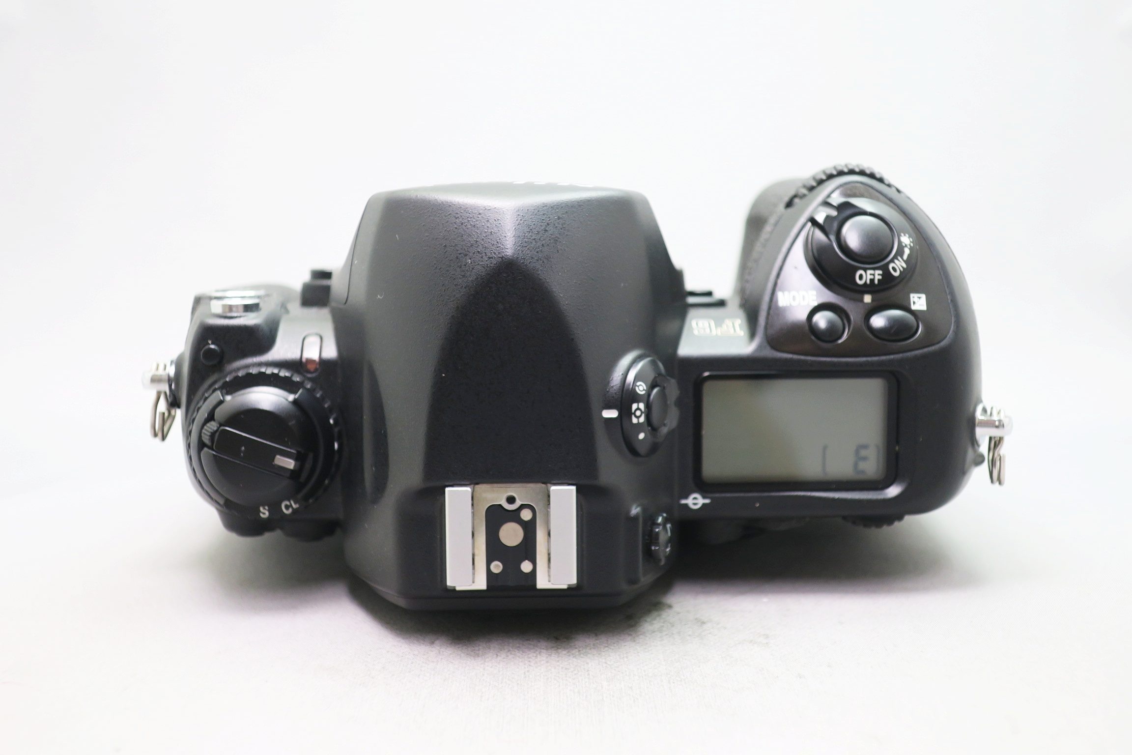 ニコン F6