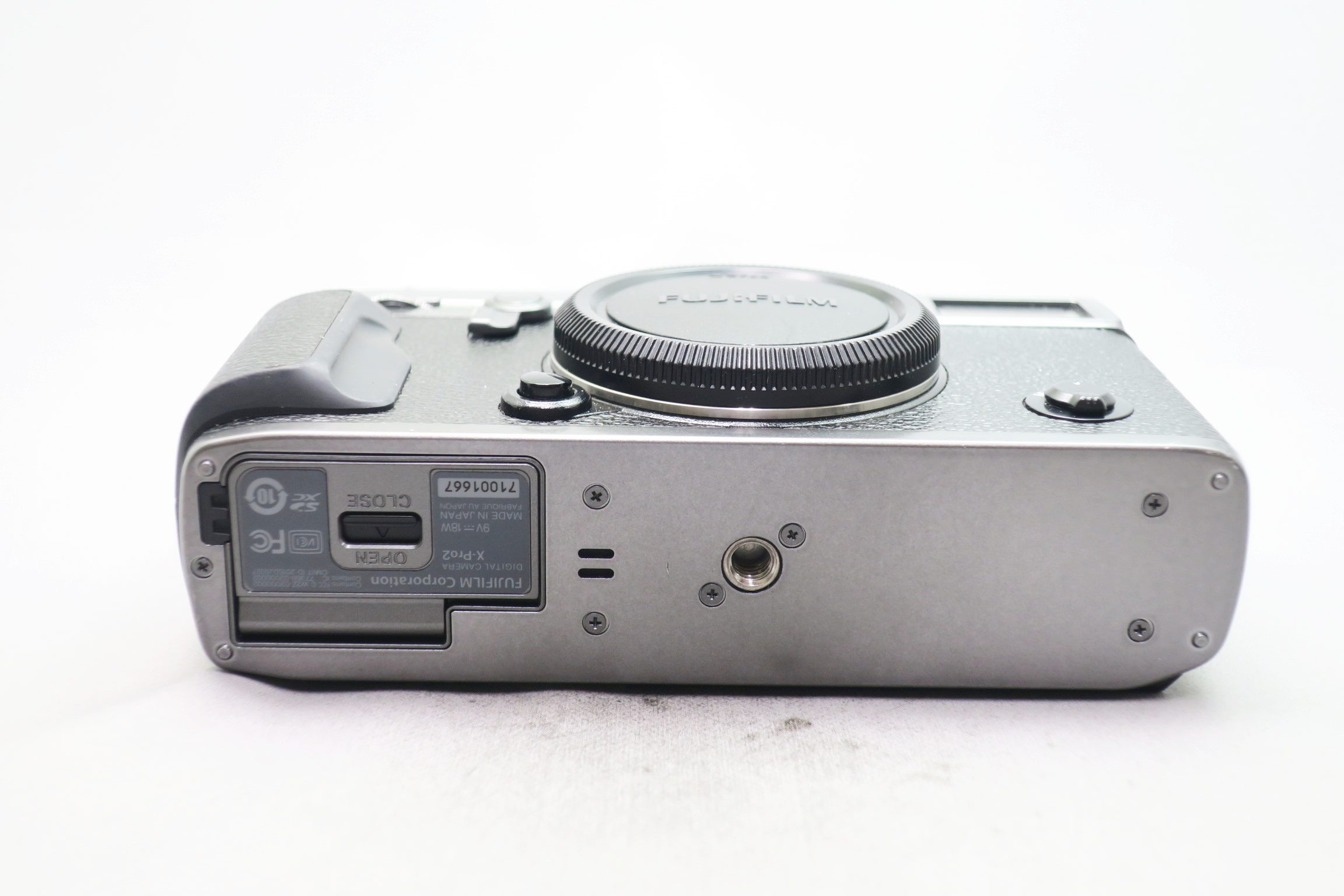 フジフィルム X-PRO2 グラファイトエディション