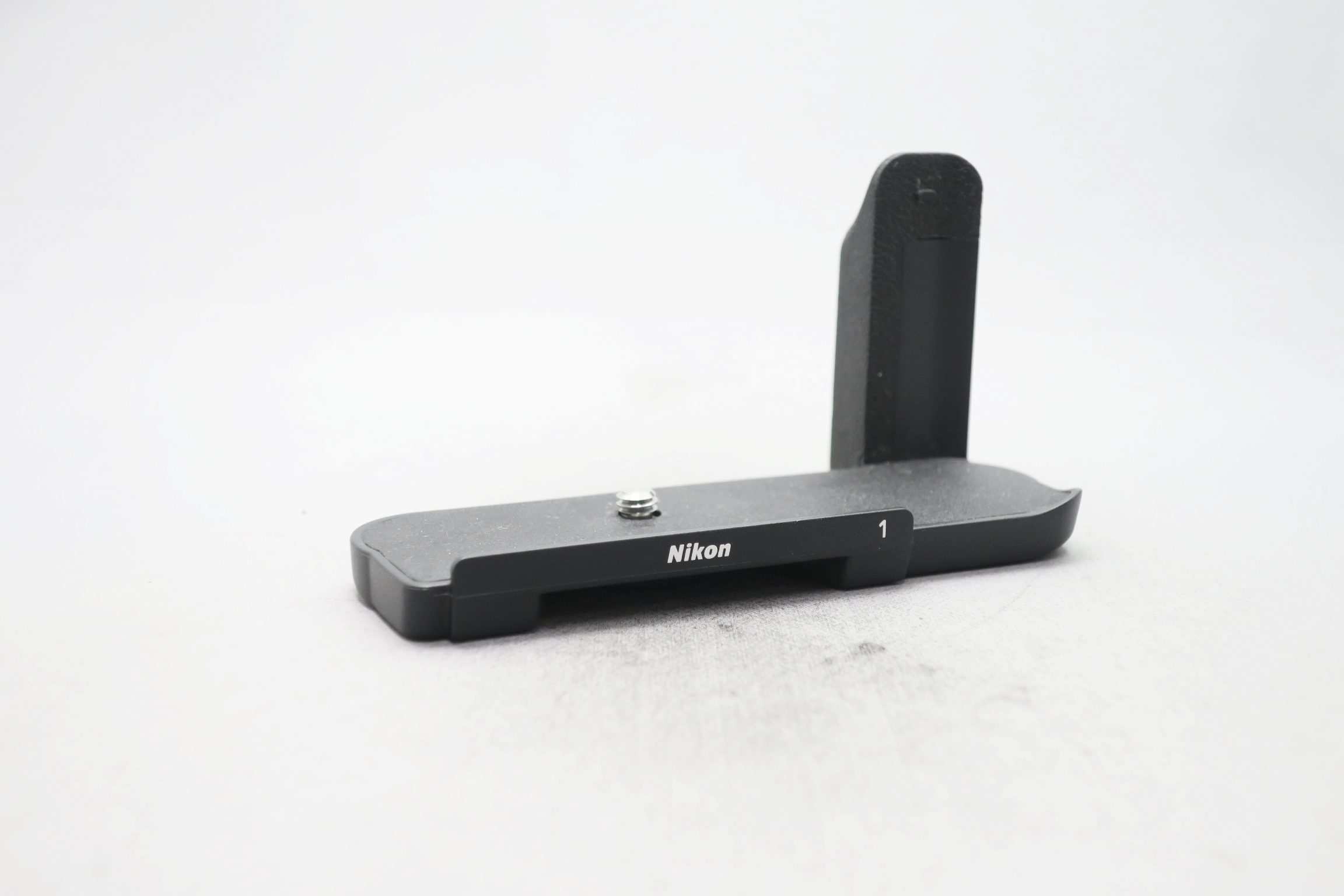 ニコン 1 V1 1 ニッコール 10/2.8