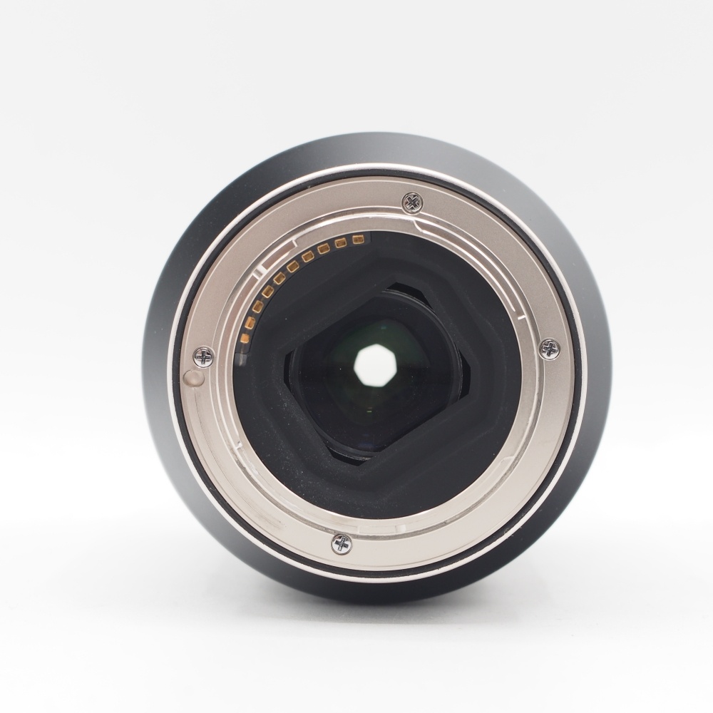 タムロン 18-300mm F3.5-6.3 Di III-A VC VXD【中古管理番号：TW0106】