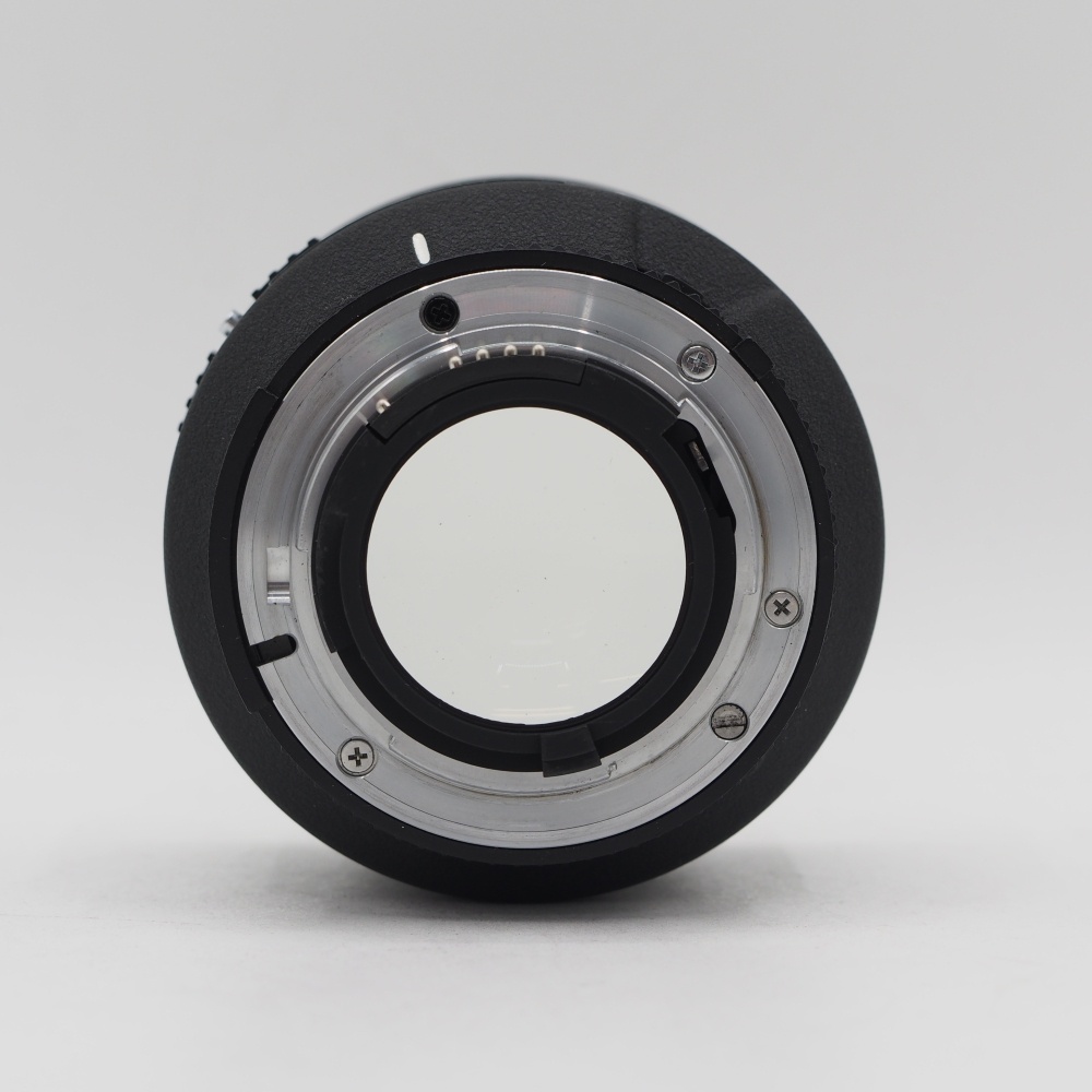 ニコン AFニッコール 85mm F1.4D【中古管理番号：T0412】