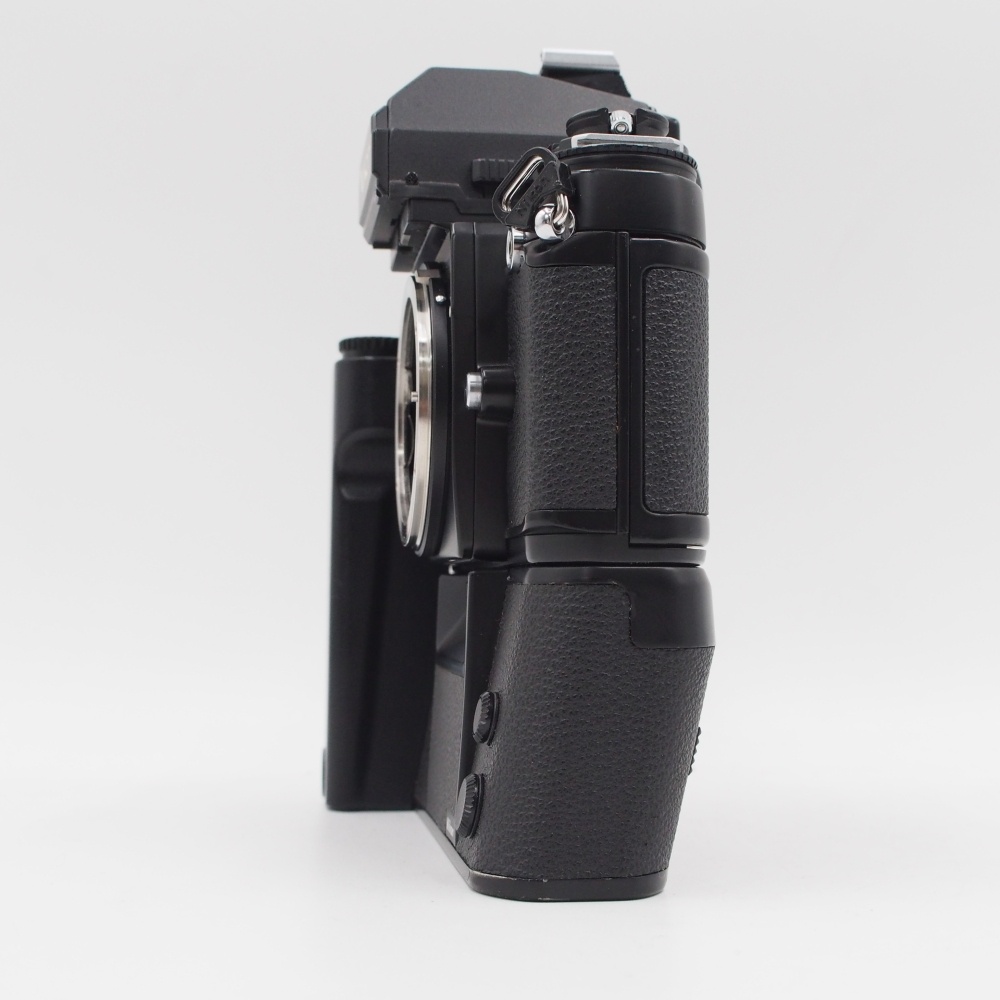 ニコン F3P（MD−4付）【中古管理番号：T1016】