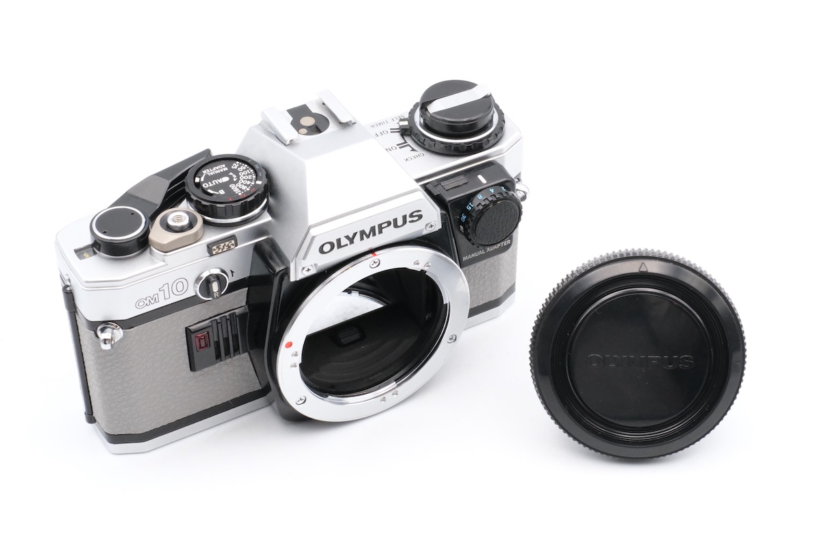 OM10 SILVER + MANUAL ADAPTER