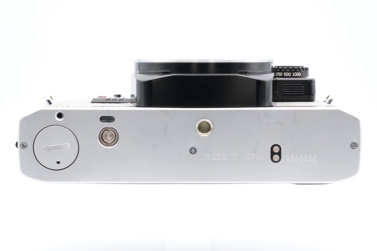 OM10 SILVER + MANUAL ADAPTER