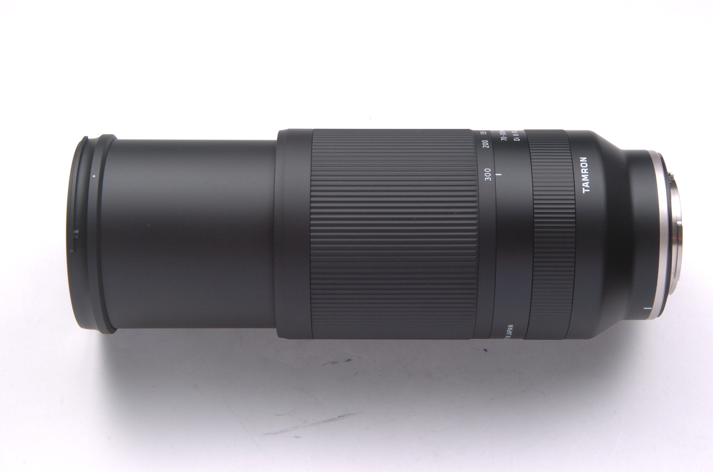 70-300mm F/4.5-6.3 Di III RXD (Model A047) [ソニーE用]
