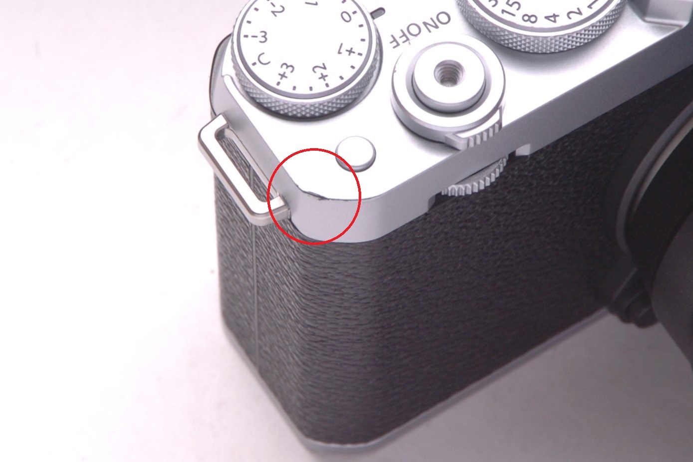 FUJIFILM X-E4 レンズキット [シルバー]