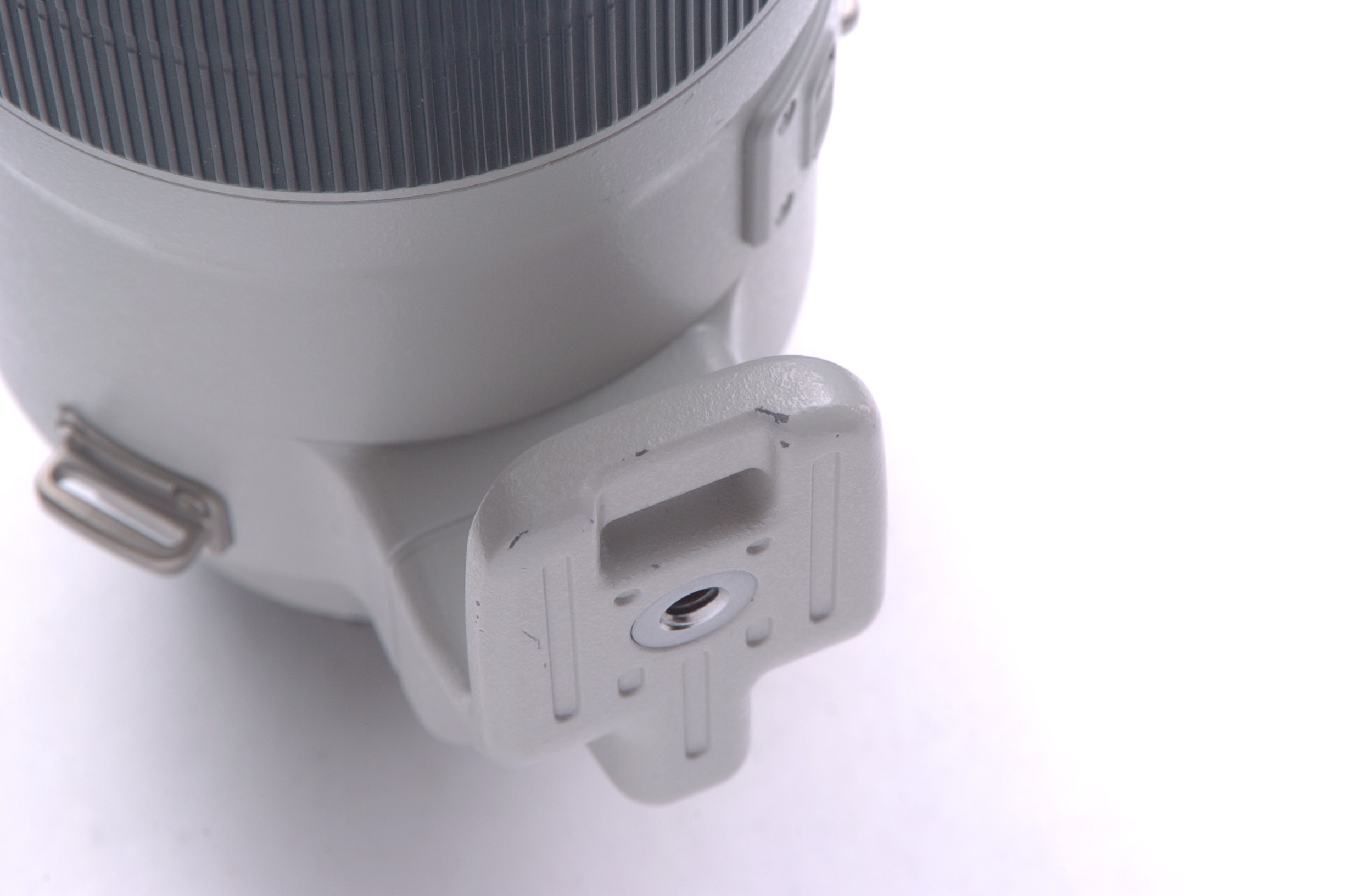 EF300mm F2.8L IS II USM