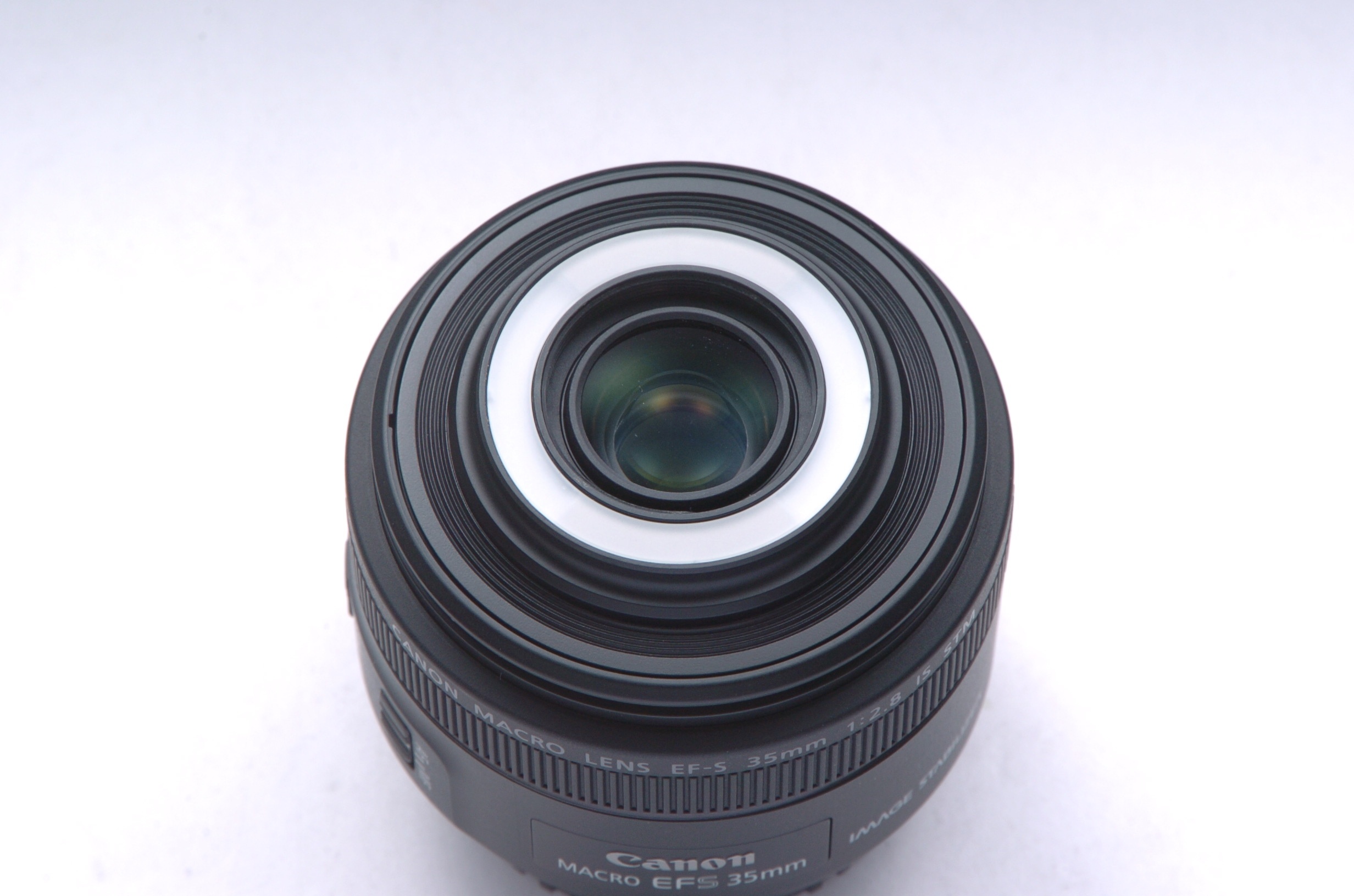 EF-S35mm F2.8 マクロ IS STM