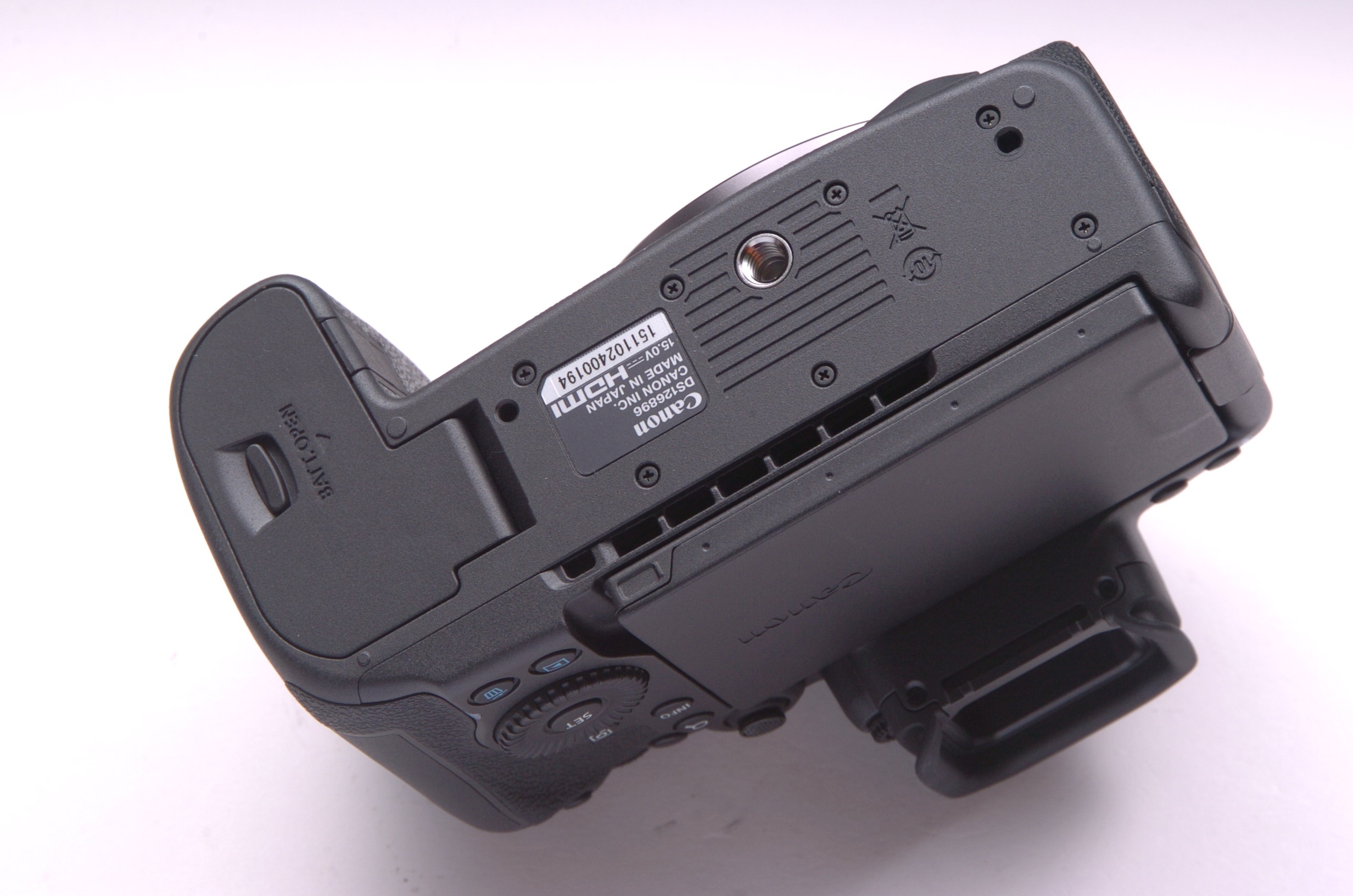 EOS R5 Mark II ボディ