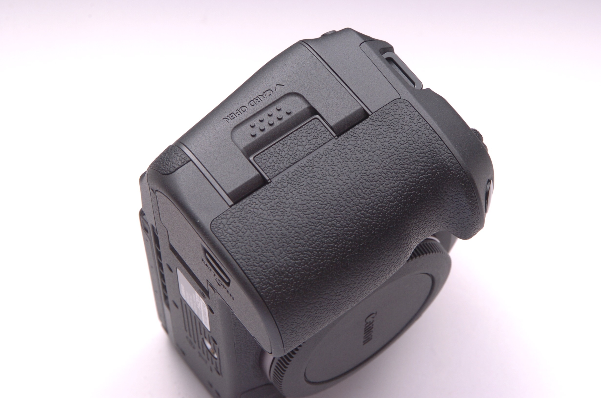 EOS R5 Mark II ボディ