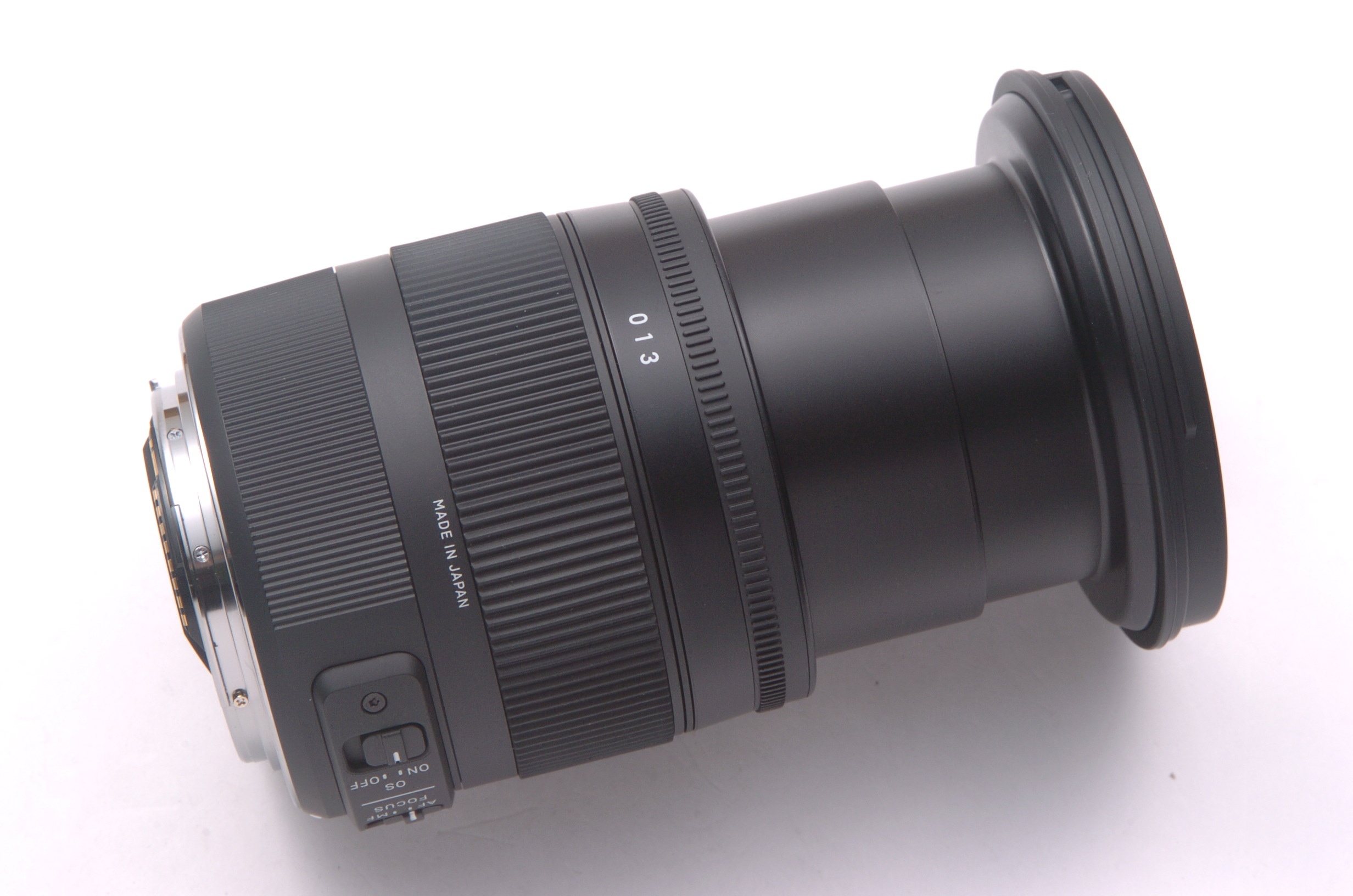 C 17-70mm F2.8-4 DC MACRO OS HSM [キヤノン用]