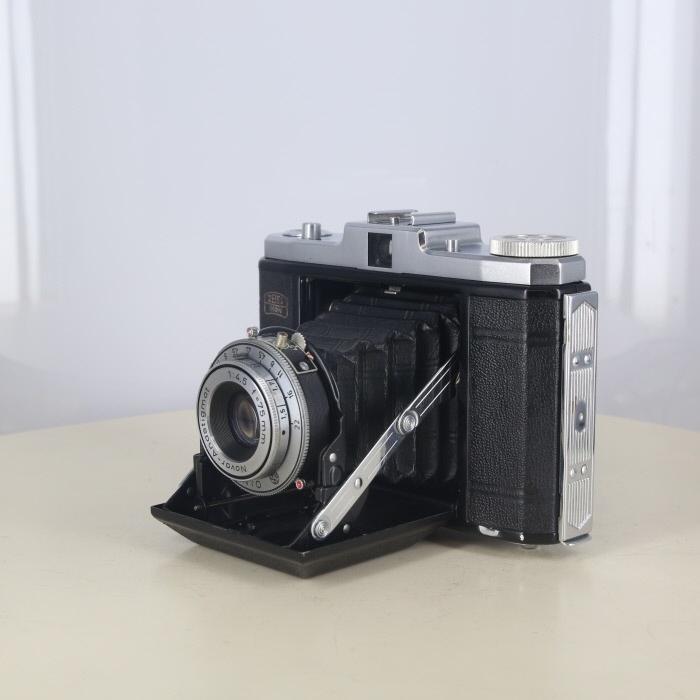 ツアイスイコン Nettar 517/16