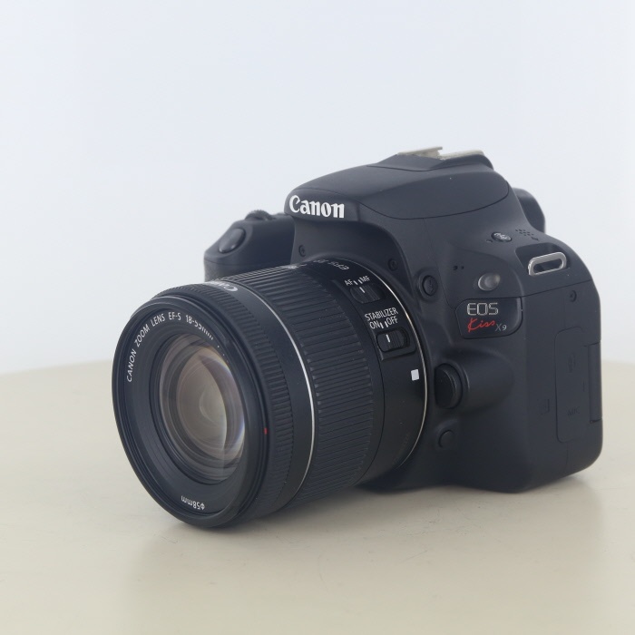 キヤノン EOS Kiss X9/EF-S18-55 IS STM レンズキット ブラック