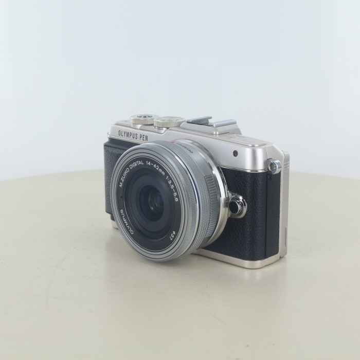 オリンパス PEN Lite E-PL7 14-42EZレンズキット シルバー