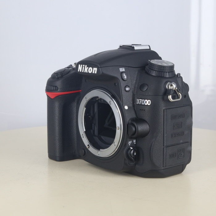 ニコン D7000