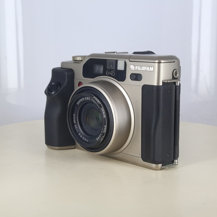フジフイルム GA645Zi シルバー