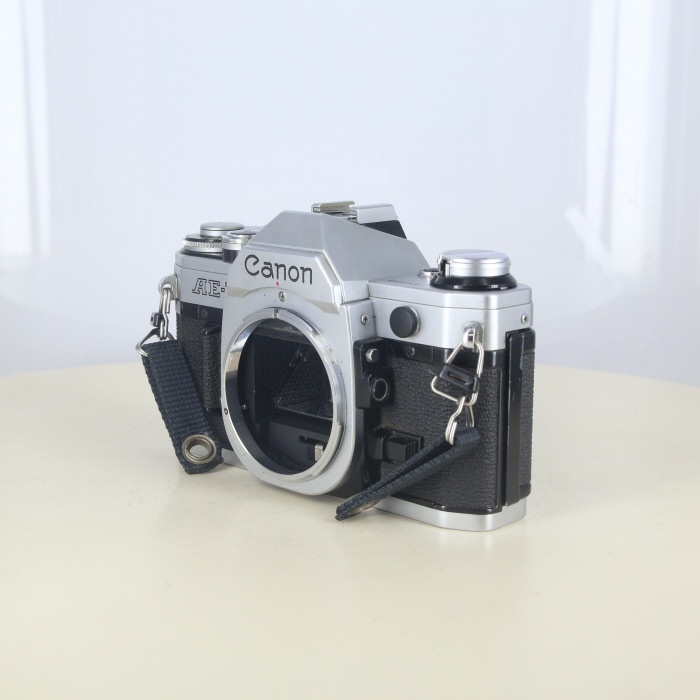 キヤノン AE-1